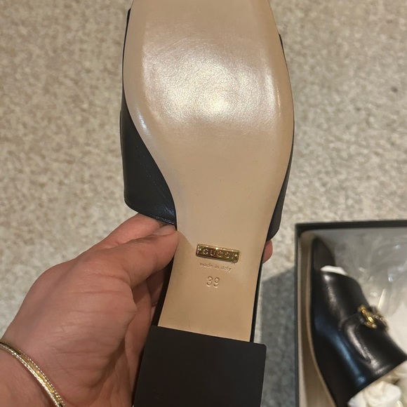 Gucci - Picture 5 of 9